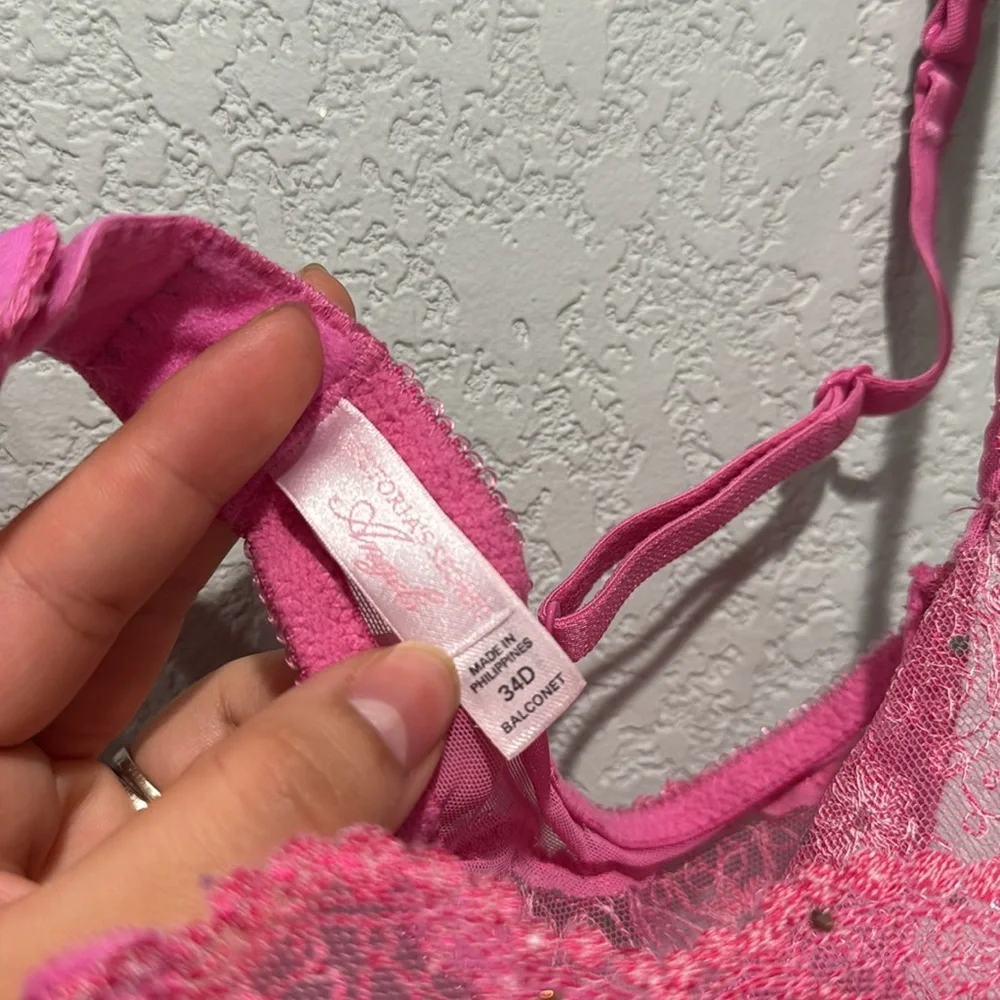 VICTORIA SECRET BALCONET 34D